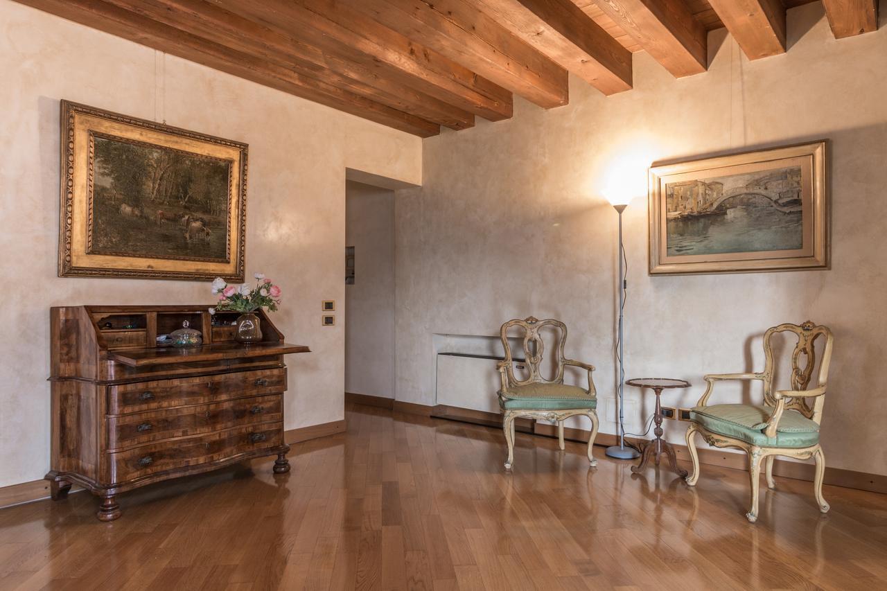 La Fenice Double Canal view Venecia Exterior foto